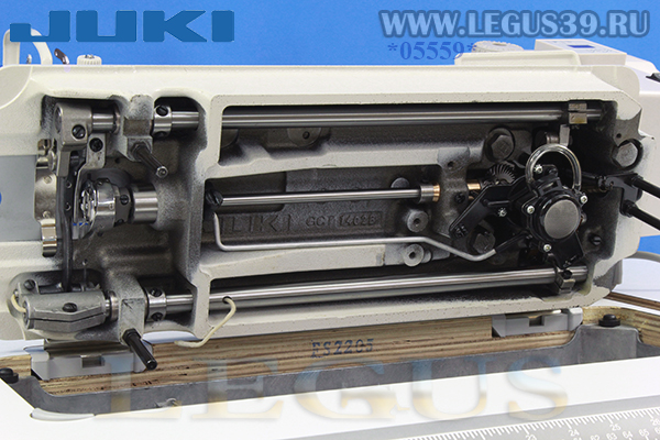 Швейная машина JUKI DDL-8700 прямострочная для легких и средних материалов с шагом стежка до 5 мм