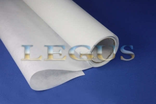 Стабилизатор термоклеевой для плотных тканей Madeira Super Stable(белый) 30см.x5м. art.9447 *06525*
