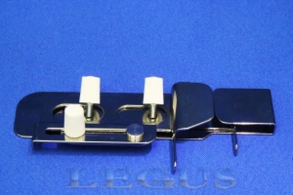 Лапка Б. Juki оверлочная MO 735 направляющая для подшива низа изделия *11398* 40122229 A9146-C09-000A (75г)