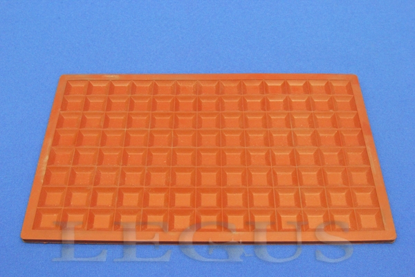 Полка силиконовая  U0230  (U.0230)  кирпичного цвета *04736*  Squared iron silicone mat
