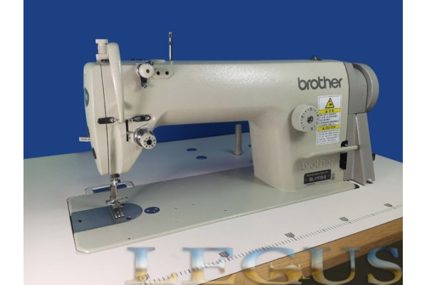 Швейная машина Brother SL 1110-5 *00693* Прямострочная машина для средних и тяжелых материалов