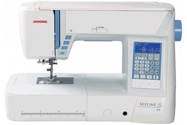 Швейная машина Janome Skyline S5 *17816*