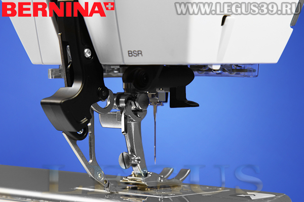 Швейно-вышивальная машина Bernina 790 plusс вышивальным модулем