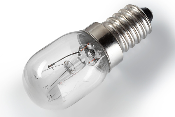 Лампочка 611358 резьбовая Prym в блистере 20x50 мм 15W 220V вкручивающаяся для бытовых швейных машин и оверлоков