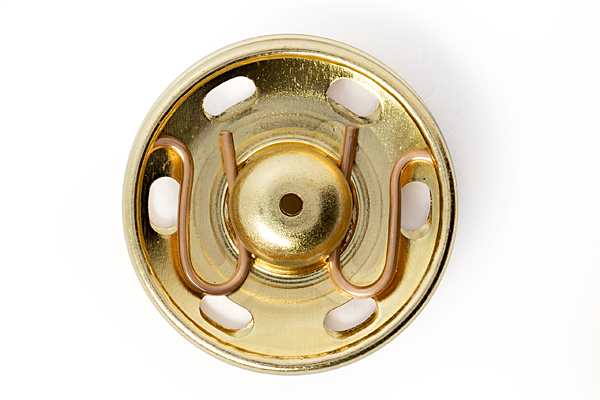 Кнопки 341812 пришивные Prym 21 мм 3 штуки цвет: золото, латунь (нержавеющие) вид потайной застежки при пошиве рубашек, юбок, блуз