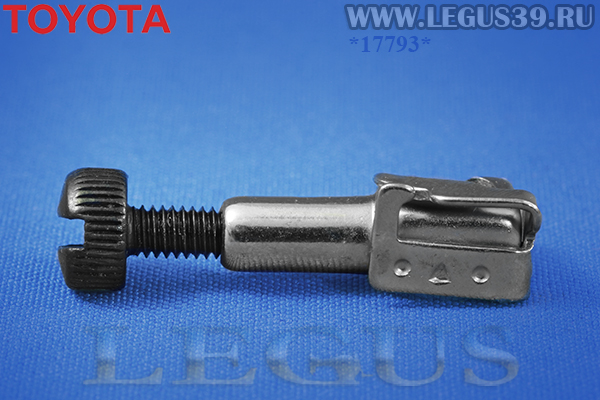 Иглодержатель для бытовой швейной машины Toyota SP-series с игольным винтом и нитенаправителем 672032-DBA10-C Needle clamp