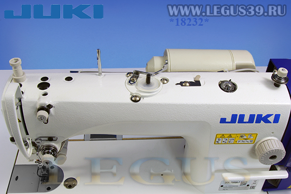 Швейная машина JUKI DDL 7000AS-7 для легких и средних тканей с автоматическими функциями обрезки нити, закрепки, позиционирования иглы и подъема лапки