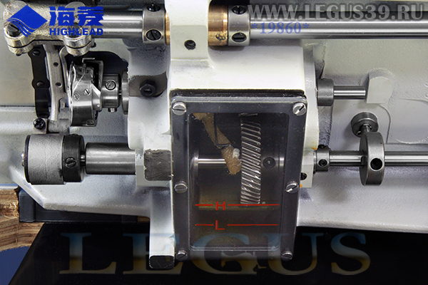 Швейная машина HIGHLEAD GC0658-CXZ (комплект)  С тройным продвижением, для тяжелых материалов и кожи, нитка 10 max