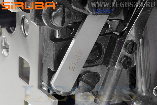 Оверлок SIRUBA 557QE-516M-3-55 (голова) со встроенным сервоприводом арт.359095 - пятиниточная двухигольная стачивающе-обметочная машина (5мм/5мм) для средних и тяжелых материалов. 